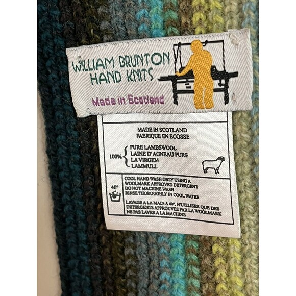 Vintage WILLIAM BRUNTON‎ HandKnit Scotland One Love Rainbow Scarf 100% Lambswool - Picture 2 of 6